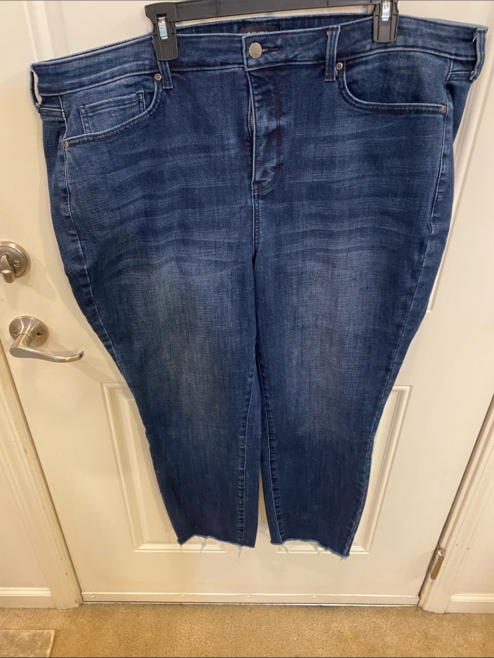 NYDJ Women’s Dark Blue Cropped Stretch Jeans